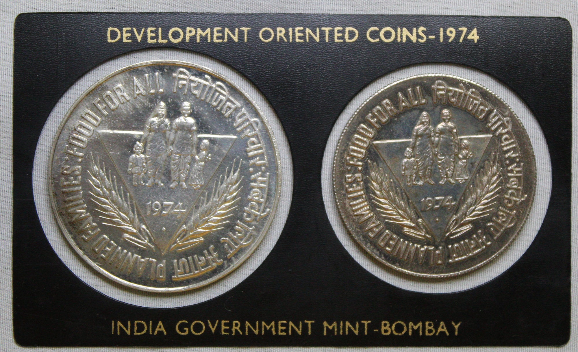 Development Oriented Coins Set - 1974 - MUMBAI