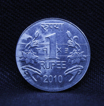 1 Rupee Ex. Rare Experimental Coin of Year 2010 - Calcutta